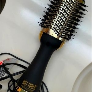 Hot tools 24k blow dryer brush